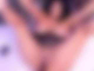 Live cam show with NinaBloom - Mistress on Hubzter Live