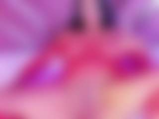 Live cam show with NinaBloom - American MILF on StripNow | colombia