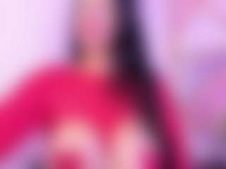 Spettacolo in cam dal vivo con NinaBloom - Handjob su Camsoda