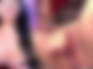 NinaBloom's Live Sex Cam Show
