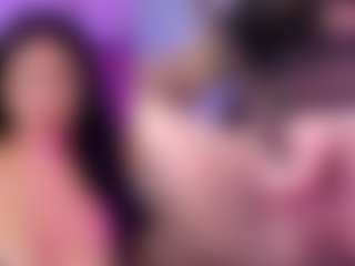 NinaBloom MILF webcam performer live streaming