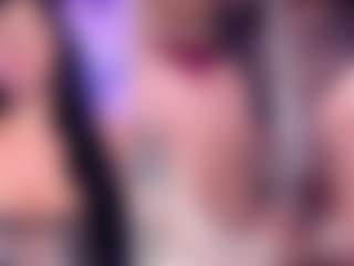 Live cam show with NinaBloom - Fuck Machine on Camsoda
