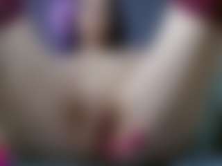 Live cam show with BeaDoll - Skinny MILF on Fling VIP Chat