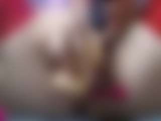 Live cam show with BeaDoll - Skinny MILF on luckytryst.com