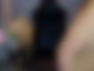 Live cam show with Genesis-B - Petite on xDating