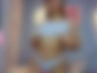 Live cam show with Genesis-B - Normal on Instabang