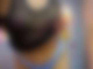 Genesis-B's Live Sex Cam Show