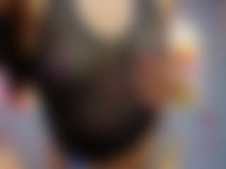 Genesis-B's Live Sex Cam Show