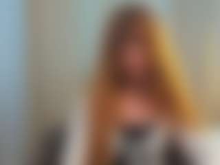 Live cam show with Sade - Blonde Hair on Hubzter Live