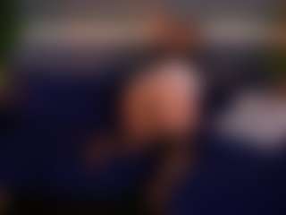 Live cam show with AlissyaGrayy - Blowjob on ObeyMaria