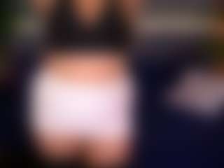 Live cam show with AlissyaGrayy - Lovense on intimatelivegirls.com