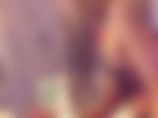 Live cam show with Avrora-Mars - Upskirt on Milf Play