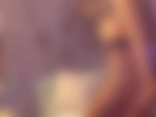 Live cam show with Avrora-Mars - Moaning on milfzrlive.com