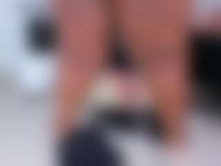 bigasshott's Live Sex Cam Show
