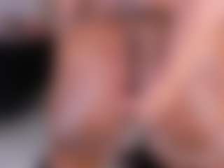 Live cam show with bigasshott - Chubby on Camsoda