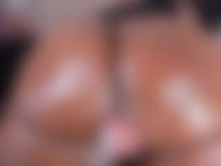 Spettacolo in cam dal vivo con bigasshott - Colombia su Camsoda