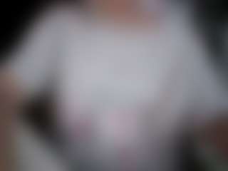 burubulka558's Live Sex Cam Show