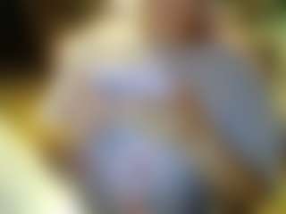burubulka558's Live Sex Cam Show