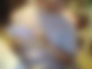 burubulka558's Live Sex Cam Show
