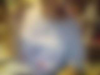 burubulka558's Live Sex Cam Show