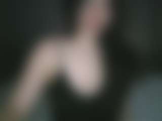 Live cam show with Candy1911 - Longhair on Camsoda