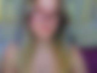 Live cam show with DaryanaGray - Nipple Piercings on Fapmatic.com
