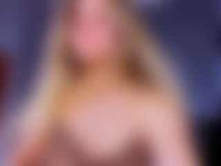 Live cam show with DaryanaGray - Double Penetration on Dolls Live
