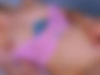 Live cam show with DaryanaGray - Nipple Piercings on Camsoda