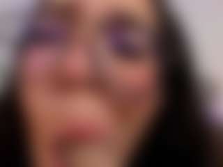 Eva's Live Sex Cam Show