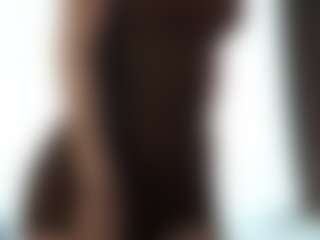 Live cam show with JacquiGardin - Lesbian on Gym Cam Girls
