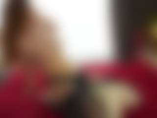 Live cam show with JacquiGardin - Lesbian on CamSodaAdn