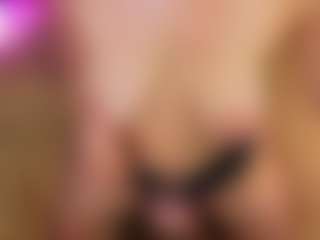 Live cam show with JamieWalace - Green Eyes on Adult Interactions