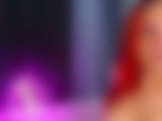 Live cam show with JamieWalace - BBW on TeamSkeetLive