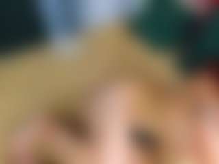 Live cam show with JamieWalace - Red Hair on StripNow