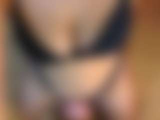Live cam show with JamieWalace - Green Eyes on Uber Horny