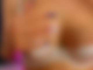 Live cam show with JamieWalace - Facial Piercings on Camming Site