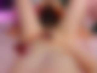 Live cam show with JamieWalace - Red Hair Amateur on StripNow