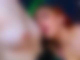 Live cam show with JamieWalace - Skinny on Fling VIP Chat