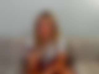 Live cam show with Jennifer - Mature on TeamSkeetLive
