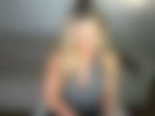 Jennifer's Live Sex Cam Show