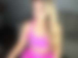 Jennifer MILF webcam performer live streaming