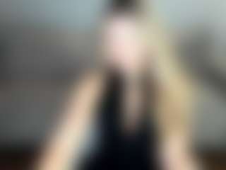 Jennifer MILF webcam performer live streaming