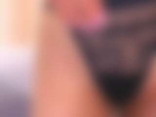 lunacaams's Live Sex Cam Show