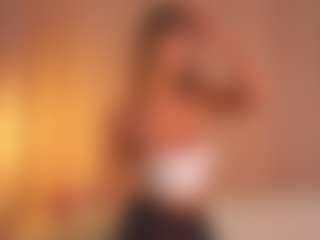 lunacaams's Live Sex Cam Show