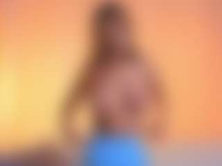 lunacaams's Live Sex Cam Show