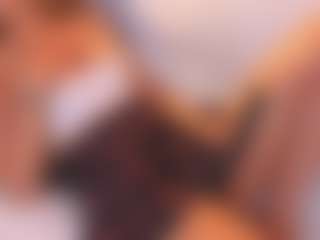 lunacaams's Live Sex Cam Show