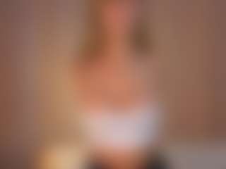 lunacaams's Live Sex Cam Show