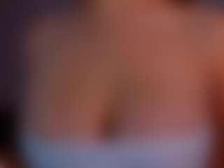lunacaams's Live Sex Cam Show