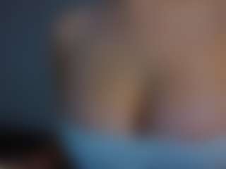 lunacaams's Live Sex Cam Show