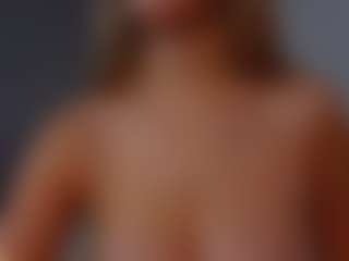 lunacaams's Live Sex Cam Show
